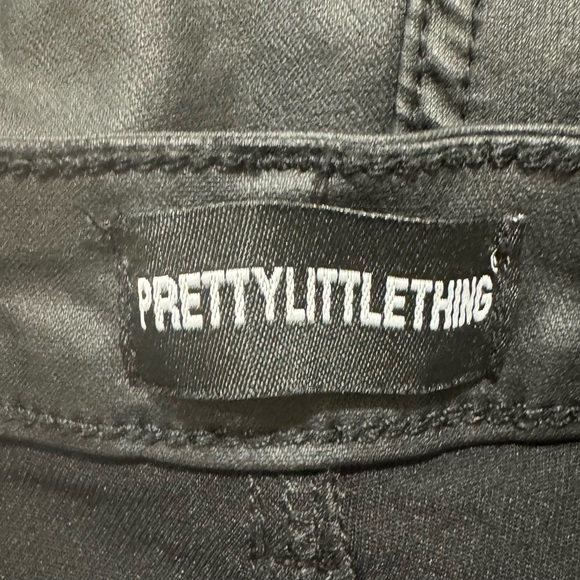 PrettyLittleThing HighWaist Faux Leather Jeggings. Size 0/xs - Picture 3 of 5